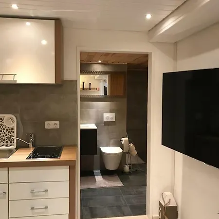2-Zimmer-Whg Im Souterrain Sauna Extra Gebuehr Appartement Großenseebach Buitenkant foto